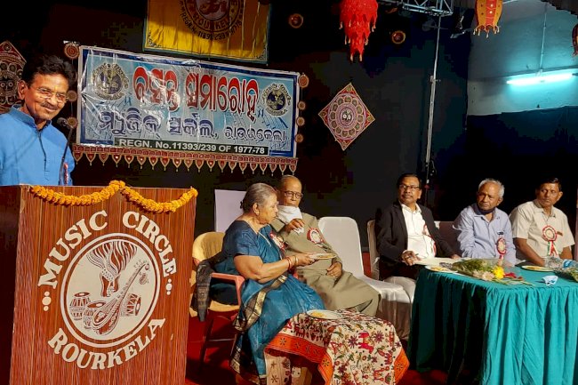 बसंत महोत्सव की दूसरी संध्या 