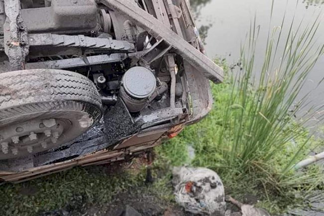 ट्रक के धक्के से बोतल चुन रहे व्यक्ति की मौत  