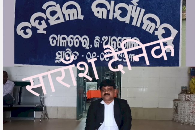 वकील को मिली तारीख पर तारीख तो बैठ गए धरने पर