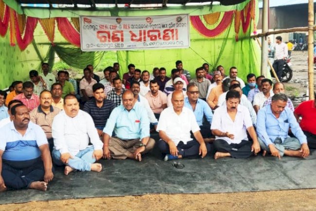 साइलो का निजीकरण के विरोध में आंदोलन का छठवाँ दिन