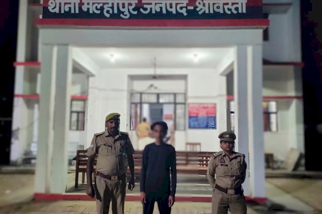 एंटी रोमियो टीम द्वारा दो मनचले गिरफ्तार 