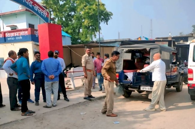 सड़क दुर्घटना में महिला की दर्दनाक मौत 