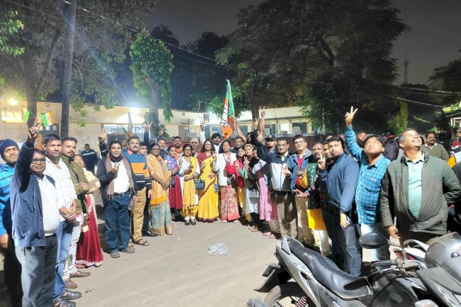नुआपाडा और‌ बिहार में भाजपा‌ की जीत का जश्न राउरकेला में 
