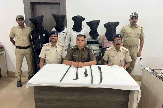 डकैती की योजना बनाते पांच गिरफ्तार टल गई वारदात