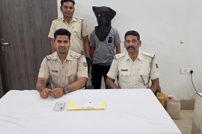 लाखों की हिरोइन के साथ एक गिरफ्तार
